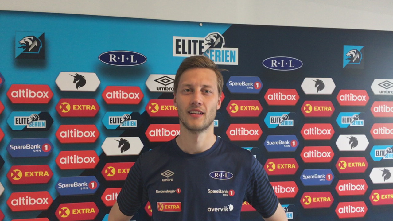 E4C5422C-4049-4AB9-8A4E-7BBAEFEE1607.MOV